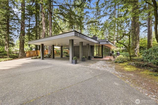 10611 Rembert Court SW, Lakewood, WA 98498