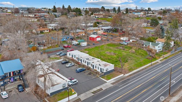 1029 S Division Street, Moses Lake, WA 98837