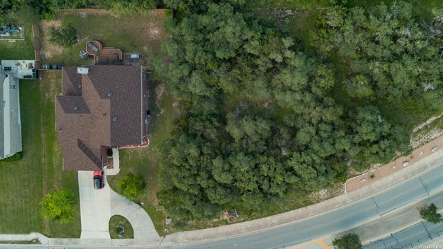 419 KNIGHTS CROSS DR, San Antonio, TX 78258