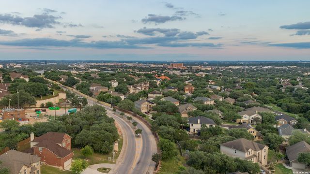419 KNIGHTS CROSS DR, San Antonio, TX 78258