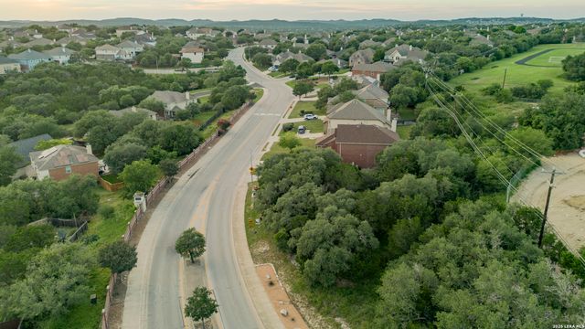 419 KNIGHTS CROSS DR, San Antonio, TX 78258