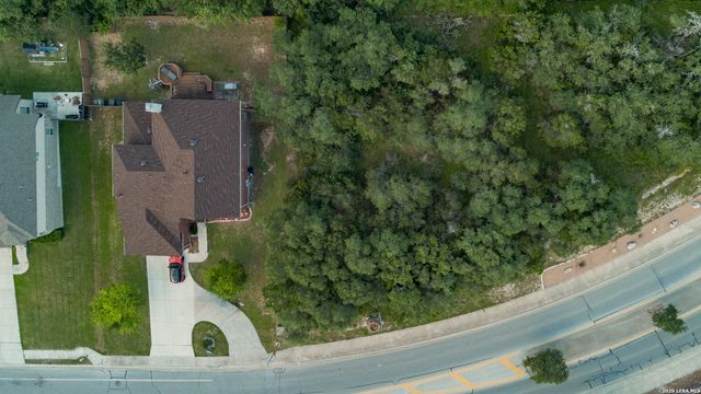 419 KNIGHTS CROSS DR, San Antonio, TX 78258