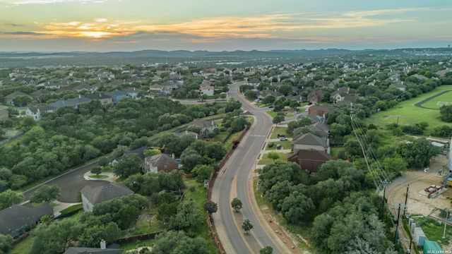 419 KNIGHTS CROSS DR, San Antonio, TX 78258