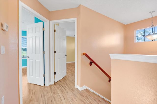 413 SPLIT OAK COURT, Eustis, FL 32736