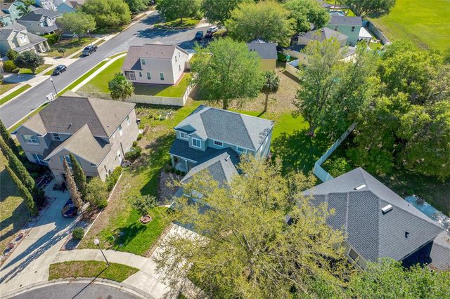 413 SPLIT OAK COURT, Eustis, FL 32736