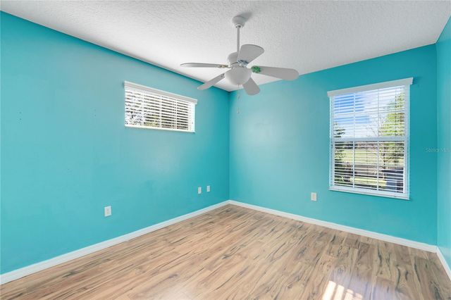 413 SPLIT OAK COURT, Eustis, FL 32736