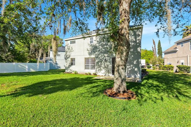 413 SPLIT OAK COURT, Eustis, FL 32736