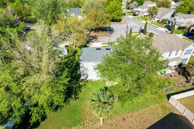 413 SPLIT OAK COURT, Eustis, FL 32736