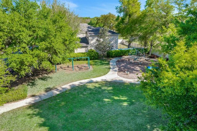 413 SPLIT OAK COURT, Eustis, FL 32736