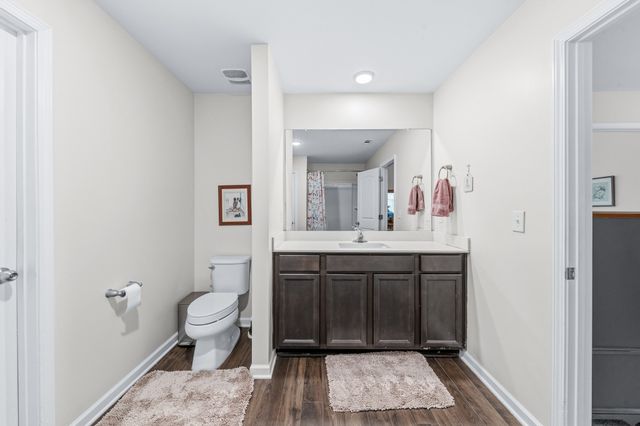 2820 Buzz St, Columbia, TN 38401