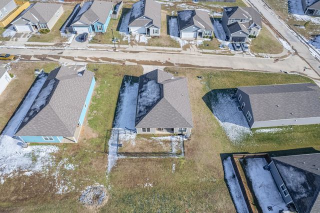 2820 Buzz St, Columbia, TN 38401