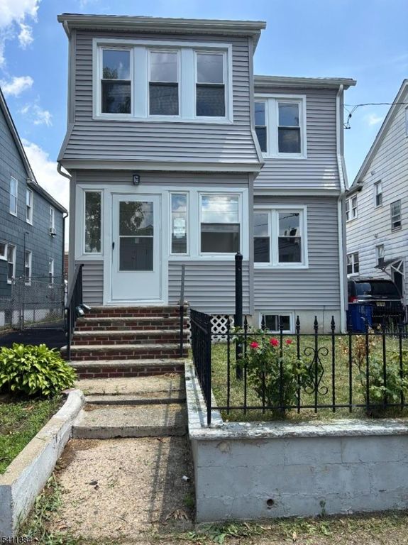 188 N 15Th St, Bloomfield Twp., NJ 07003
