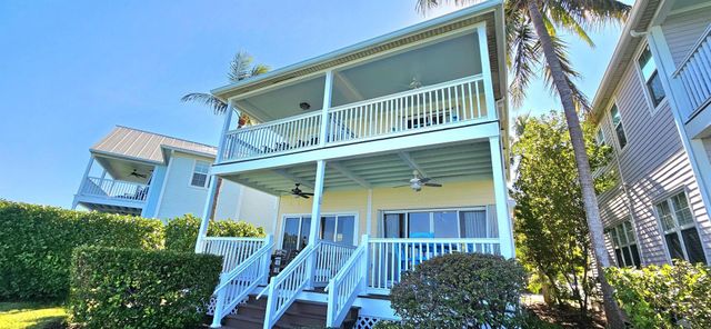 2002 Marina Villa Drive, Duck Key, FL 33050