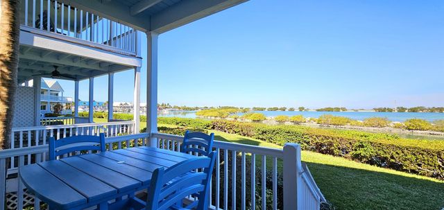 2002 Marina Villa Drive, Duck Key, FL 33050