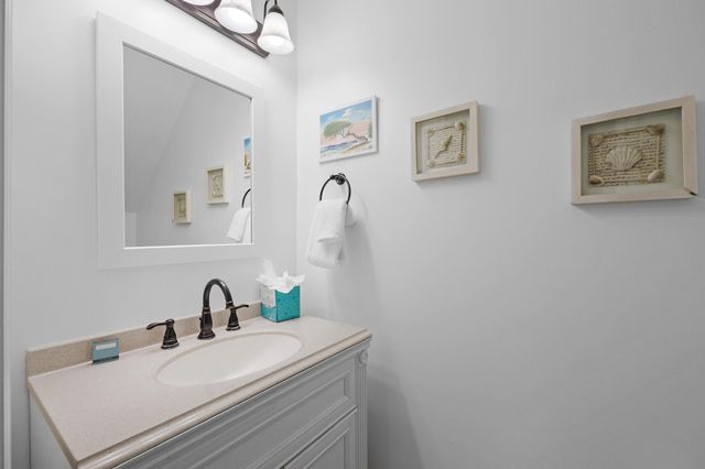 2002 Marina Villa Drive, Duck Key, FL 33050