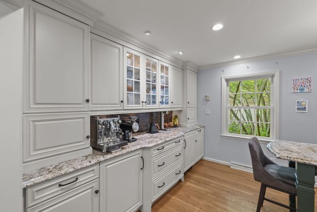 309 Greenbriar Road, Lexington, KY 40503