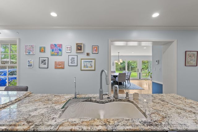 309 Greenbriar Road, Lexington, KY 40503