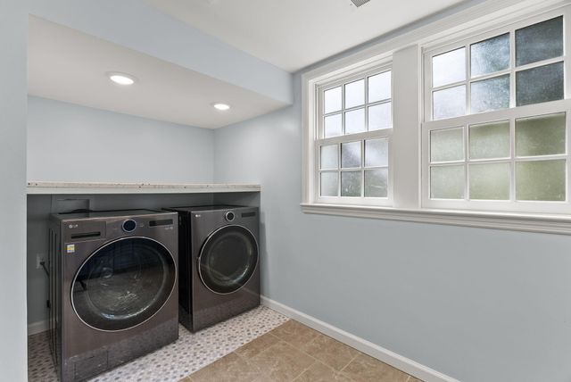 309 Greenbriar Road, Lexington, KY 40503