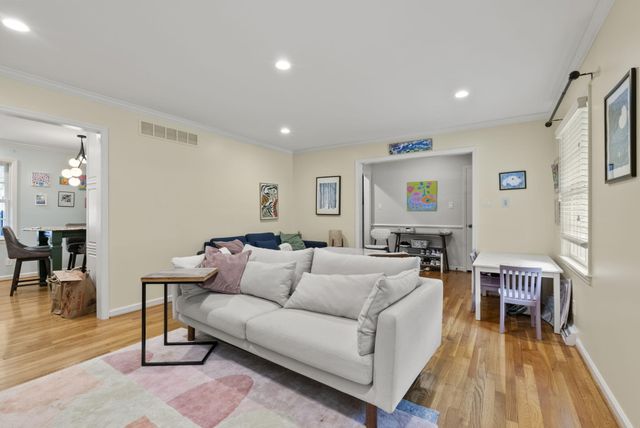 309 Greenbriar Road, Lexington, KY 40503