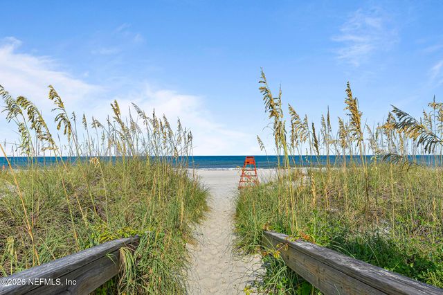 189 19TH Avenue N, Jacksonville Beach, FL 32250