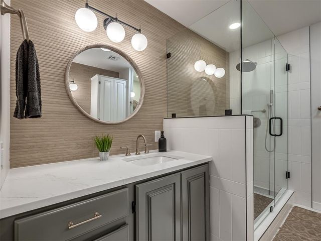 8750 Hartman Drive, Noble, OK 73068