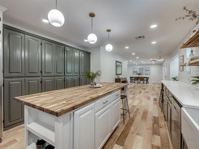 8750 Hartman Drive, Noble, OK 73068