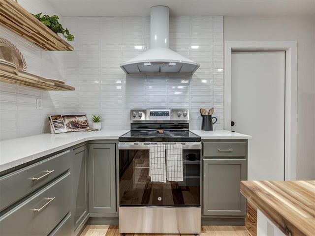 8750 Hartman Drive, Noble, OK 73068