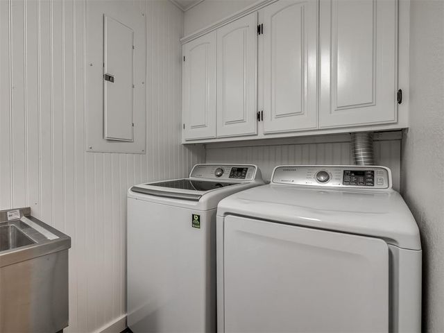 8750 Hartman Drive, Noble, OK 73068