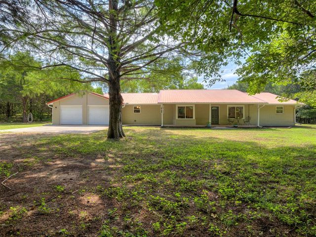 8750 Hartman Drive, Noble, OK 73068