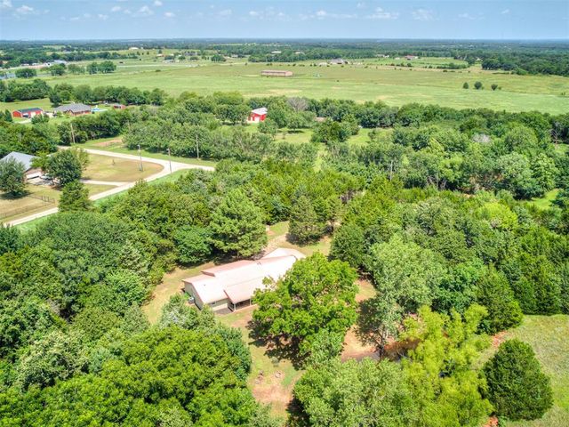 8750 Hartman Drive, Noble, OK 73068