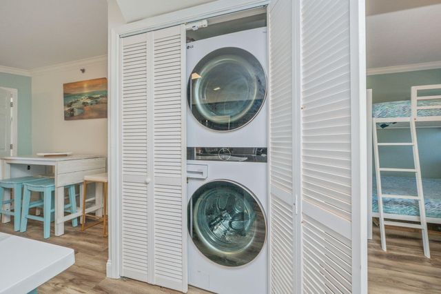 7979 Gulf Boulevard 143, Navarre, FL 32566