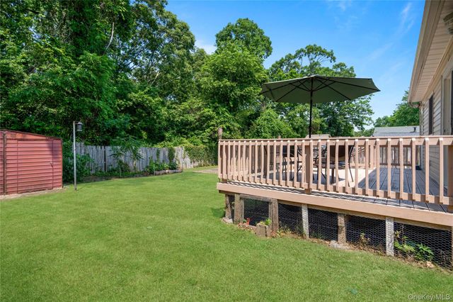 32 Juniper Avenue, Patchogue, NY 11772