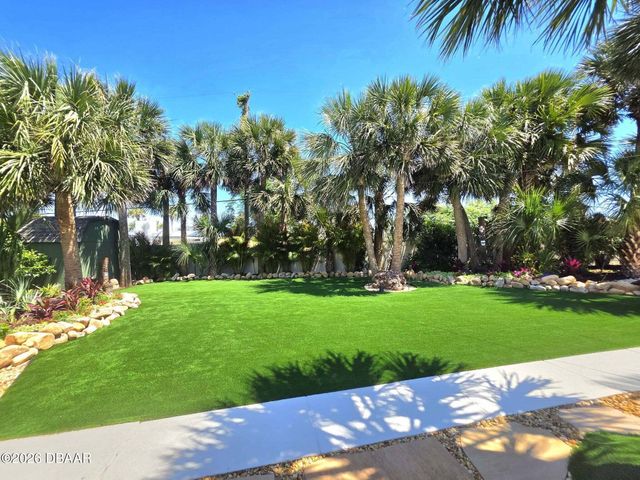 7 Sandra Drive, Ormond Beach, FL 32176