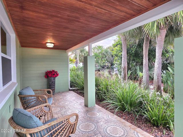 7 Sandra Drive, Ormond Beach, FL 32176