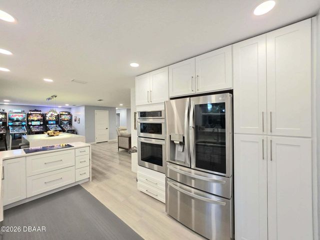 7 Sandra Drive, Ormond Beach, FL 32176