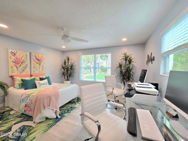 7 Sandra Drive, Ormond Beach, FL 32176