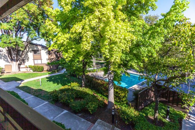 765 San Antonio Rd # 70, Palo Alto, CA 94303