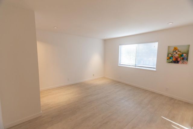 765 San Antonio Rd # 70, Palo Alto, CA 94303