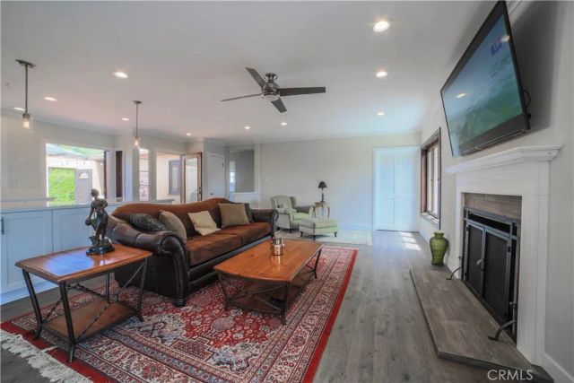 1601 Louise Street, Laguna Beach, CA 92651