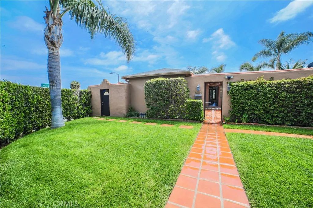 1601 Louise Street, Laguna Beach, CA 92651