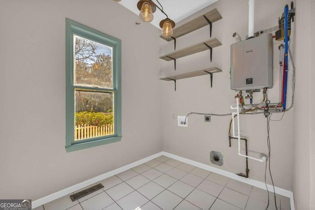 5921 Bostwick Highway, Bishop, GA 30621