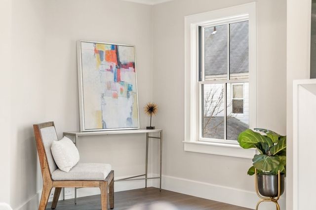 180 Adams St 5, Newton, MA 02458