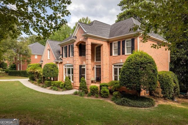 720 Vinings Estates Drive SE, Smyrna, GA 30126