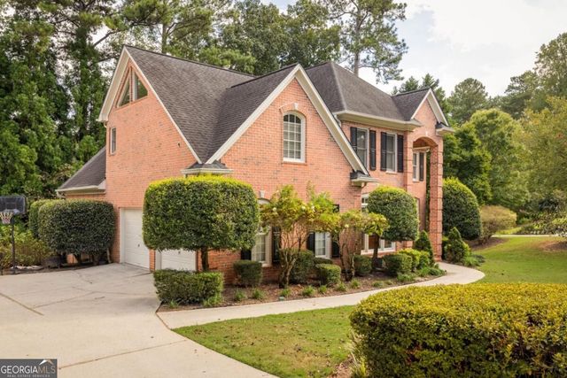 720 Vinings Estates Drive SE, Smyrna, GA 30126