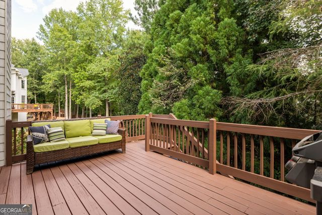 720 Vinings Estates Drive SE, Smyrna, GA 30126