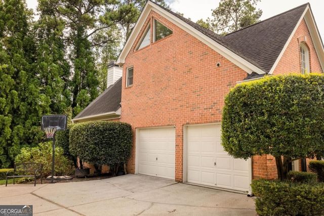 720 Vinings Estates Drive SE, Smyrna, GA 30126