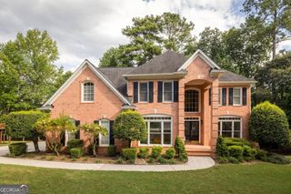 720 Vinings Estates Drive SE, Smyrna, GA 30126