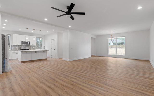 102 Sunnybrook Trail, Signal Mountain, TN 37377