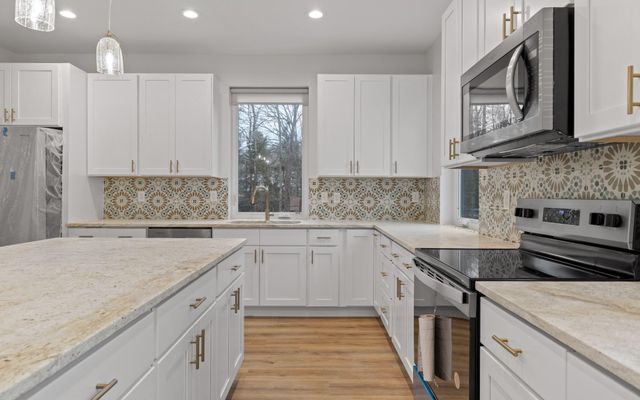 102 Sunnybrook Trail, Signal Mountain, TN 37377