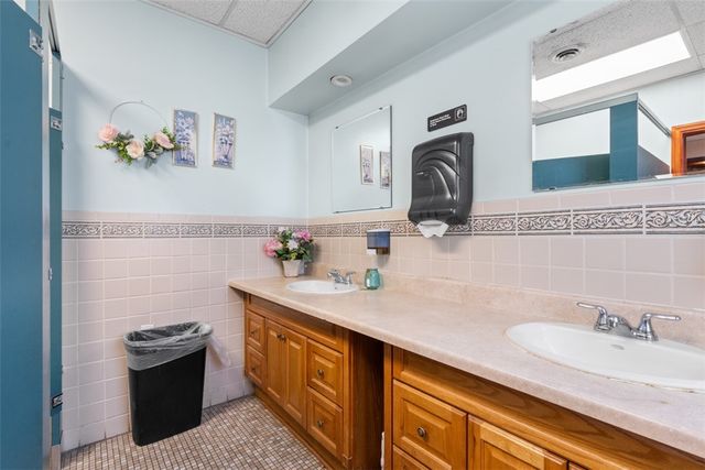 114 Grant Ave, Millvale, PA 15209